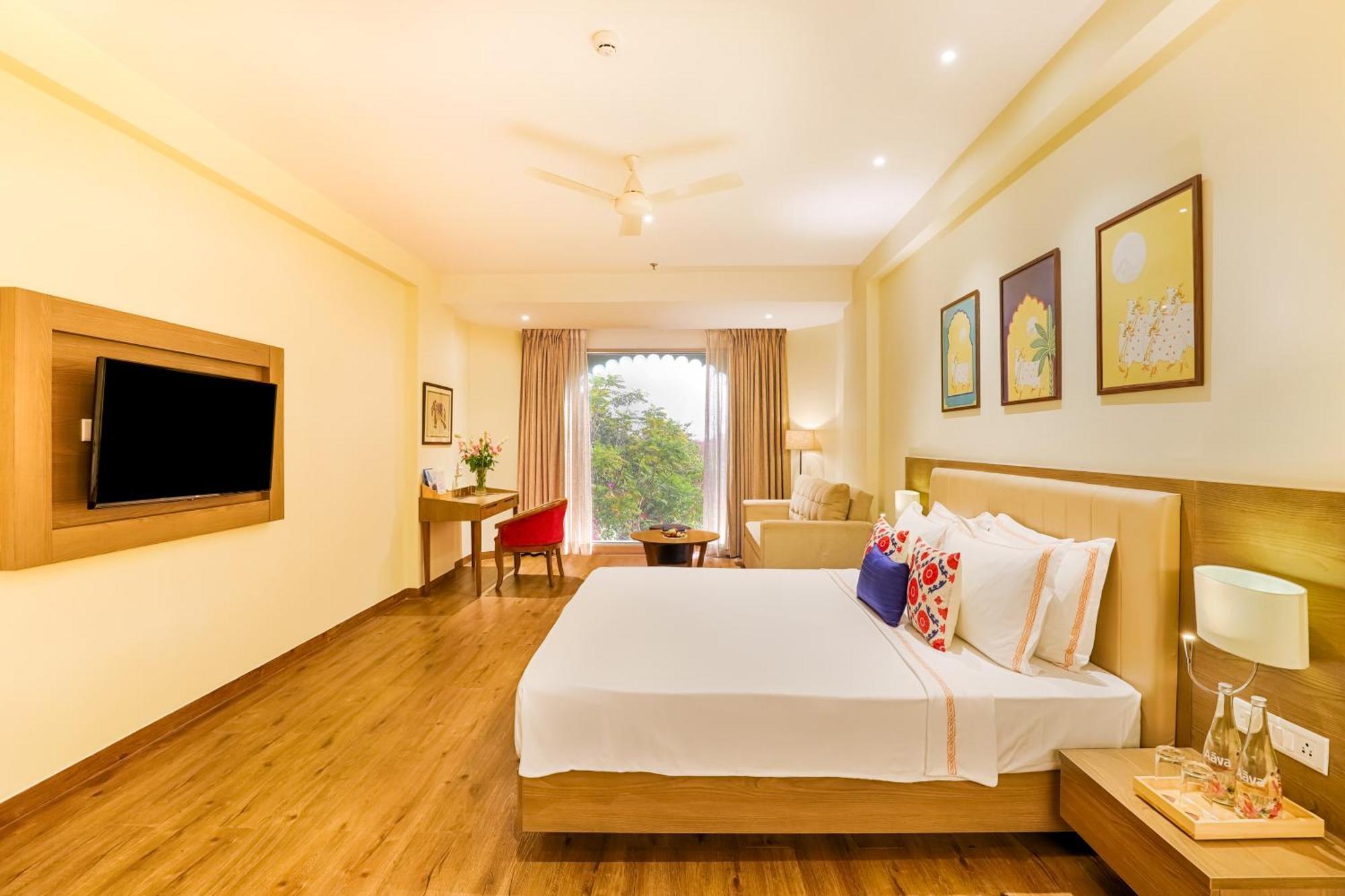 Hotel Club Mahindra Udaipur Esterno foto